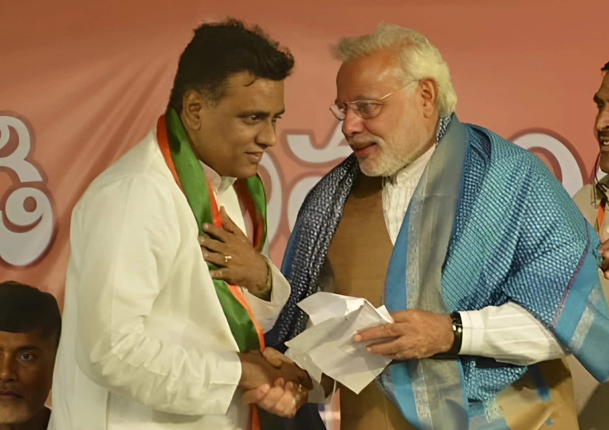 మీడియా గ్యాలరీ 2
