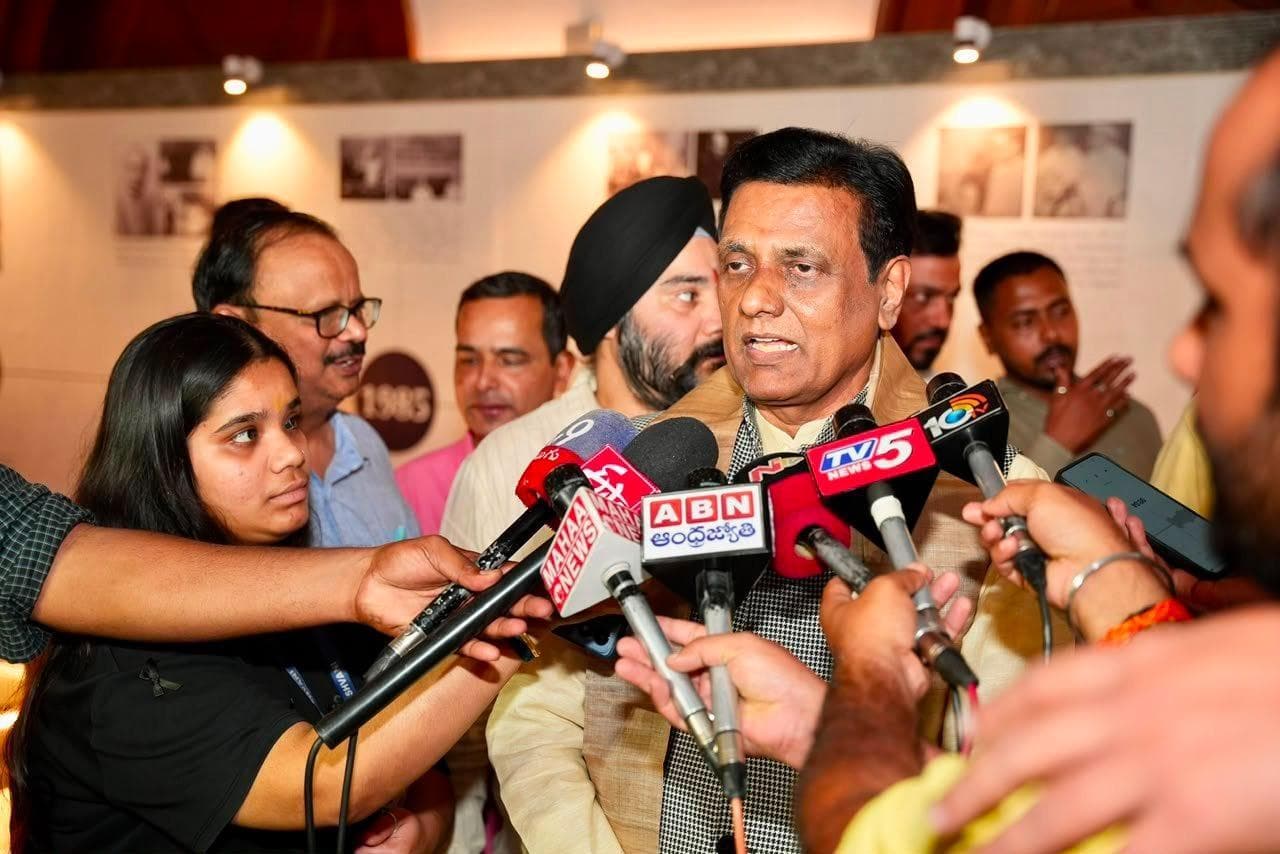 మీడియా గ్యాలరీ 5