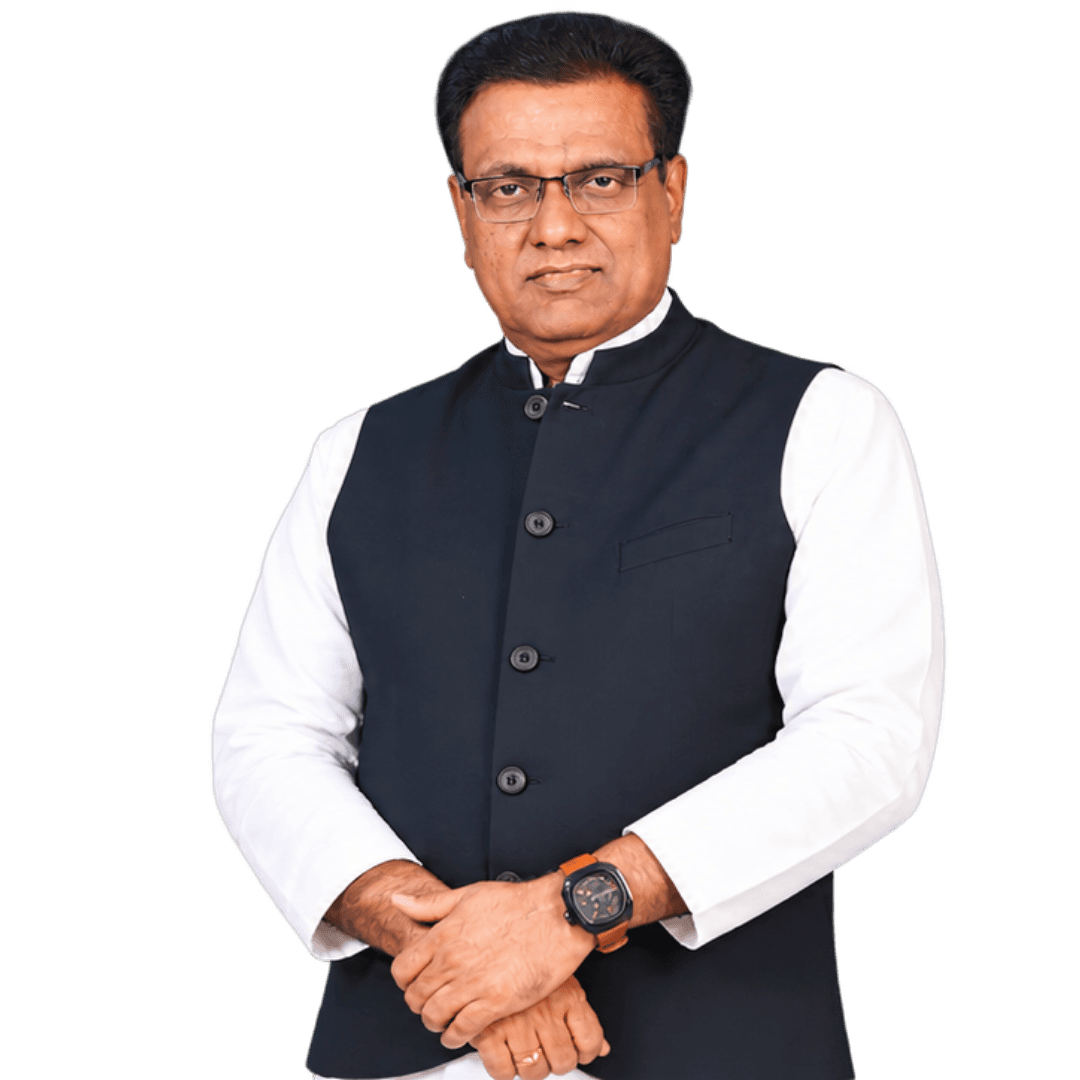 మీడియాతో మాట్లాడుతున్న ఎన్. వి. సుభాష్